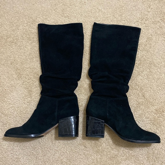 Donald J. Pliner Shoes - NWOB DONALD PLINER Women's Black Suede Pull-on Boots Size 6